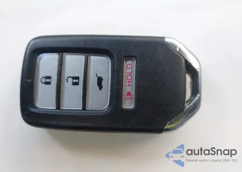 2018 Honda Pilot Lx z USA, uszkodzony, nr VIN 5FNYF5H17JB028540